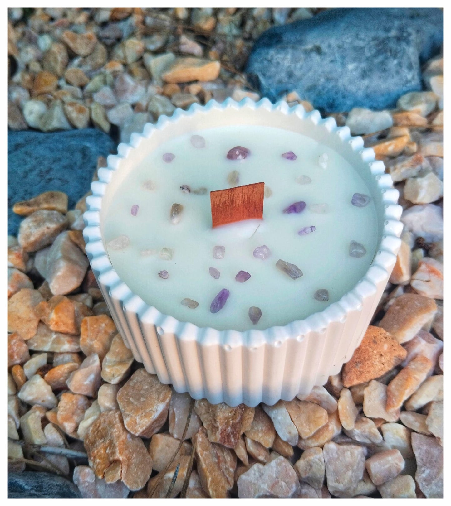 [Refugio Interior] Vela decorada aroma castaña «Crepitar de Calma»