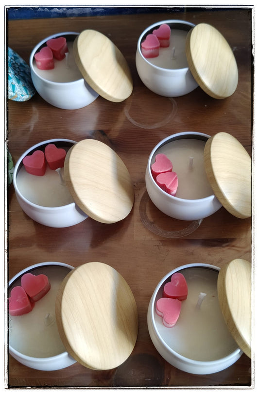 Vela corazones en lata «Latido oculto» [Latidos de Cera]